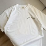 تیشرت different